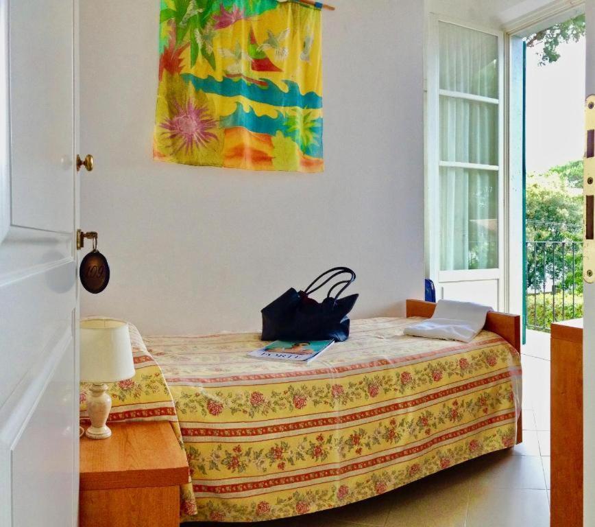 Hotel Villa Fiorisella Marina di Massa Bagian luar foto