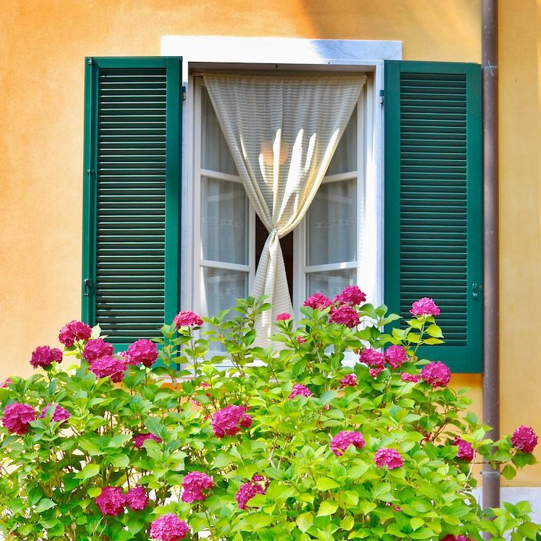 Hotel Villa Fiorisella Marina di Massa Bagian luar foto