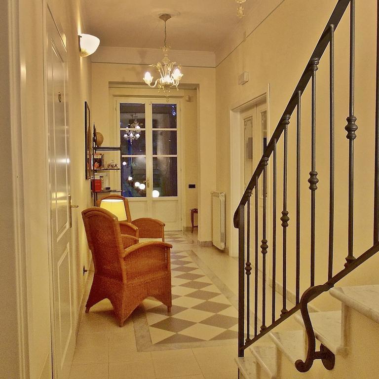 Hotel Villa Fiorisella Marina di Massa Bagian luar foto