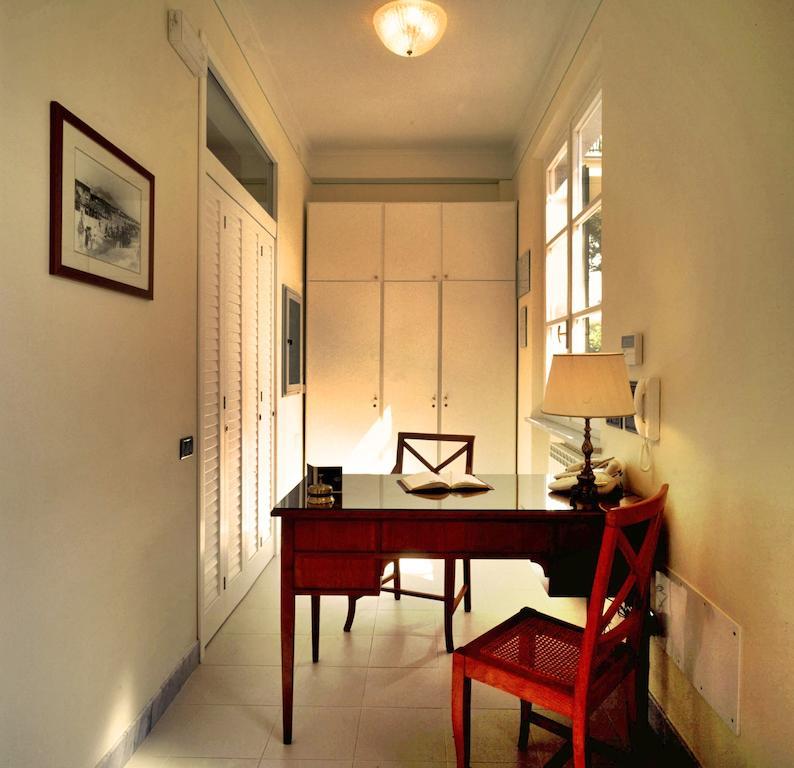 Hotel Villa Fiorisella Marina di Massa Bagian luar foto